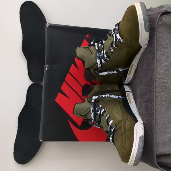 Jordan son of Mars low olive green - Picture 7 of 16